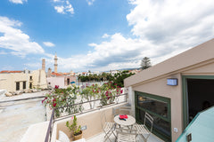 luxury boutique suites in the heart of the historical town of Rethymno<br /><br  London, United Kingdom 2-floor Suite in the Centre of Rethymno old town Room in boutique hotel vacation rental 24789223