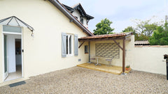 Belle petite maison entièrement rénovée ! Située au Bouscat dans un quartier cal Bordeaux, France Belle maison Bordeaux/Jardin/Parking Entire home vacation rental 34829280