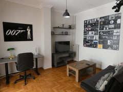 Wake up in this bright apartment located in a super Safe and Quiet neighborhood, Chalandri, Greece ★Welcome in the Cinema lovers aprt★ Entire rental unit vacation rental 42859919