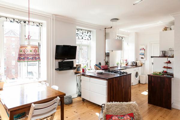 Bright and modern apartment in Frederiksberg, 76 km2, which is family / kid frie Frederiksberg, Denmark Nice and bright childfriendly apt. Entire rental unit vacation rental 3078821