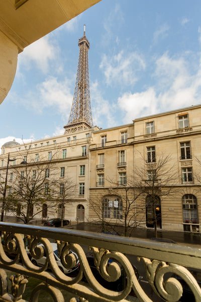 <b>The space</b><br />This warm space in the heart of Eiffel Tower area offers 3 Paris, France [110m2] The Eiffel Program Entire rental unit vacation rental 4773013