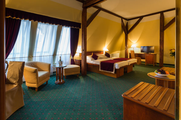 Vítá Vás Hotel William ***+Útulný hotel s jedinečnou polohou v historickém centr Prague, Czechia Pokoj kousek od Karlova mostu Room in hotel vacation rental 627950485602163798