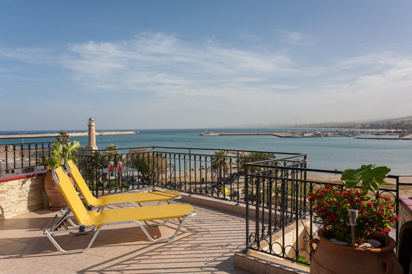 Elisabeth's penthouse is a beautifully decorated 80sq. m. one bedroom flat right Rethimnon, Greece Elisabeth's Penthouse at the heart of the city Entire rental unit vacation rental 19501414