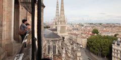 N'hésiter pas à rentrer en contact pour avoir les photos de l'appartement. Centr Bordeaux, France Appartement place pey berland Entire rental unit vacation rental 45572454