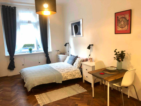 This stylish studio is located in very trendy and popular Bubeneč area close to  Prague, Czechia Cozy studio in Bubeneč Entire rental unit vacation rental 40934096