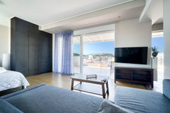 Welcome home. <br />New apartment on 7th floor, decorated minimal with passion a Greece ACROPOLIS VIEW, SUNNY APT, FEW STEPS TO THE METRO! Entire rental unit vacation rental 35379830