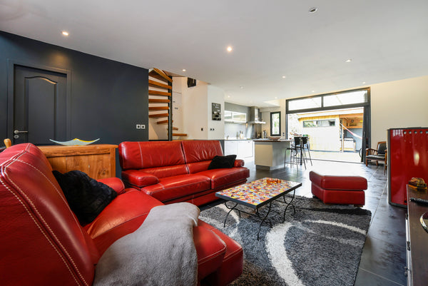 Echoppe typiquement bordelaise, rénovée avec goût, la disposition de la pièce à  Talence, France Echoppe très proche Bordeaux 90m2 Entire home vacation rental 6231911