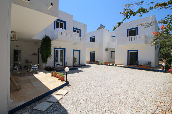 Would you like to get away from City life completely? Alexis Apartments is ideal Crete Region, Greece Comfortable beachside apartment Entire rental unit vacation rental 31656815