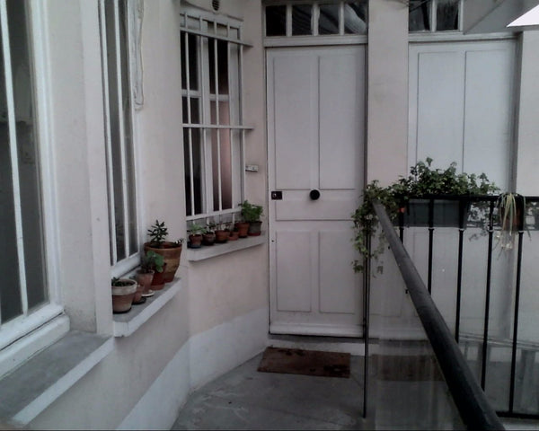 Rather little but very comfortable and likeable flat in Montmartre, 10 minutes f Paris, France Charming little flat in Montmartre Entire rental unit vacation rental 7166856