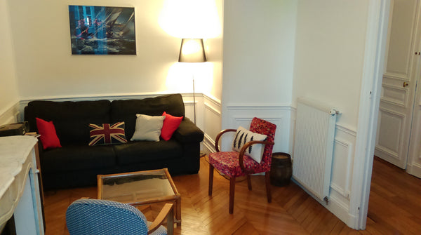 Au coeur du très vivant quartier du marché de Levis et du Parc Monceau.<br />Pro Paris, France 2 Chbs 60m2- Marché Levis - Monceau Entire rental unit vacation rental 7184775