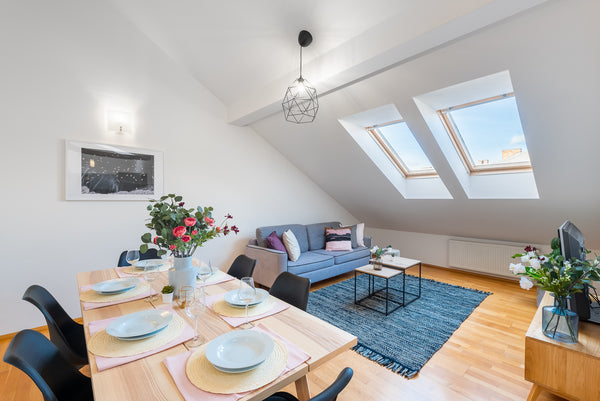 Beautiful, newly renovated and super clean apartment in amazing location. Just n Prague, Czechia Chic & Sunny 2BDR ATTIC in CENTRE Entire rental unit vacation rental 31006830