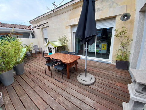 Au coeur d'un quartier calme de Bordeaux, charmante maison en pierre idéale pour Bordeaux, France Charmante maison en pierre avec terrasse et jardin Entire townhouse vacation rental 52019495