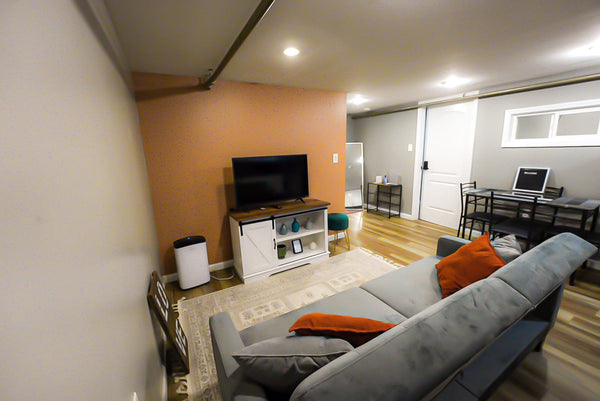 You will stay in your private newly renovated apartment in beautiful Canarsie Br New York, NY Townhouse in Brooklyn · ★4.86 · 1 bedroom · 1 bed · 1 bath Entire townhouse vacation rental 679083434084759443
