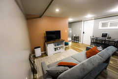 You will stay in your private newly renovated apartment in beautiful Canarsie Br New York, NY Townhouse in Brooklyn · ★4.86 · 1 bedroom · 1 bed · 1 bath Entire townhouse vacation rental 679083434084759443