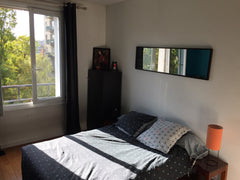 Damien and Christine welcome you and offer a 17 m2-room in a 80 m2-apartment wit Paris, France Room for rent in an apartment Private room in rental unit vacation rental 13468807