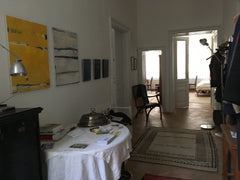 Die Wohnung liegt an der Grenze zum ersten Bezirk, zwischen der Donau und em Aug Vienna, Austria Sympatische Wiener Altbauwohnung, ideal gelegen Private room in rental unit vacation rental 24881171