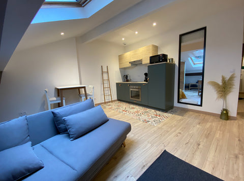 Bel appartement cosy sous les toits du vieux Lyon, inscrits au patrimoine mondia Lyon, France Cocon sous les toits du Vieux Lyon Entire rental unit vacation rental 45167619