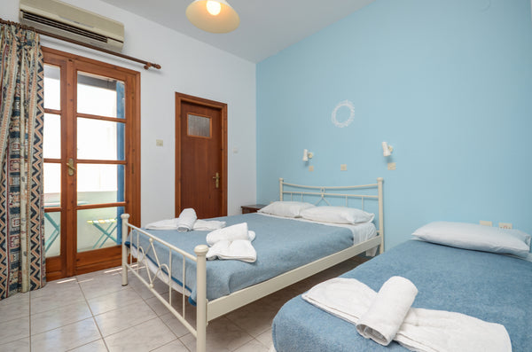 Depis Studios located in a quiet area at Naxos town, only 100m from the city cen Athens, Greece Naxos town Economy triple room Room in bed and breakfast vacation rental 15488296