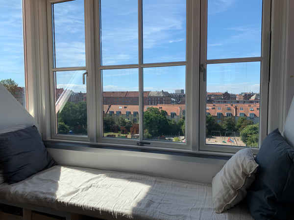 Nyd en stilfuld oplevelse i denne centralt beliggende bolig. Et stort og privat  Copenhagen, Denmark Skønt stort værelse i smuk loftslejlighed Private room in condo vacation rental 690309812706210295