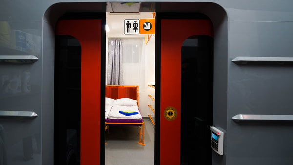 Unique opportunity to sleep in metro, but not in an ordinary. Metro apartment wa Prague, Czechia METRO Apt. - Double room close Train & Bus Station Private room in rental unit vacation rental 20284055