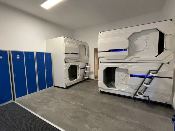 Neu in Wien – SPACE das Erlebnishostel zum Top Preis und nur 5 Minuten vom Zentr Vienna, Austria Space Homes - City Hall (Caspule 8) Private room in hostel vacation rental 552869415818885676