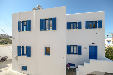 In een schilderachtig decor van prachtige landerijen, fruit- en olijfbomen, stra Amsterdam, Netherlands Prachtig vakantiehuis op Naxos Cycladic home vacation rental 53527835