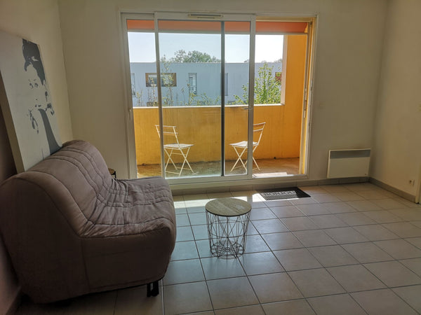 Appartement 3 pièces, une grande pièce de vie et 2 chambres avec grand dressing. Le Bouscat, France Appartement 2 chambres proche Aéroport Entire rental unit vacation rental 43087137