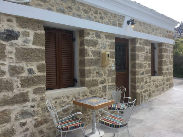 This apartment is a traditional house recently refreshed (2017). Is situated in  Greece Sophia's grandmother's house. Entire home vacation rental 18486684