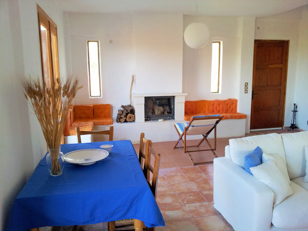 Just moments away from Trachilos beach.Perfect for a long stay,especially for tr Chania, Greece All Season Lovely Seafront Cottage Entire cottage vacation rental 1511812