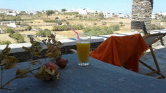 Very bright and spacious house, ideal for people who prefer a high standard of l Athens, Greece Writers’ shelter in Sifnos Entire home vacation rental 10761098
