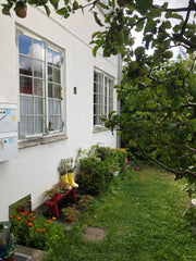 Small cozy apartment. Close to the city, in quiet green area. The apartment is o Copenhagen, Denmark Charming and cozy. Quiet and green... Entire rental unit vacation rental 43616621