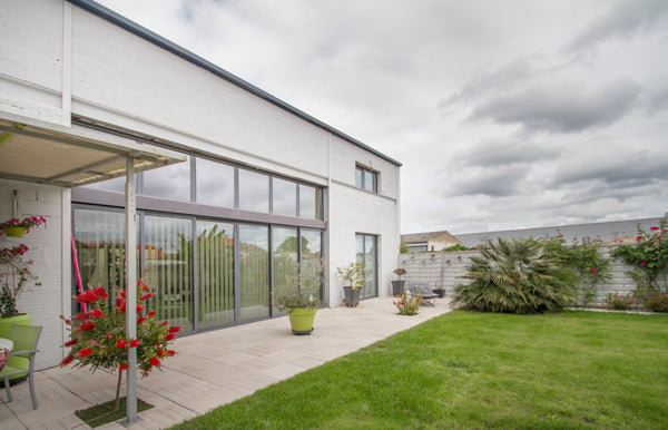 Aux portes de Bordeaux, à 2 kms de la Place de la Bourse, à proximité de la roca Napa, CA LOFT ZEN BORDEAUX Entire home vacation rental 42113454