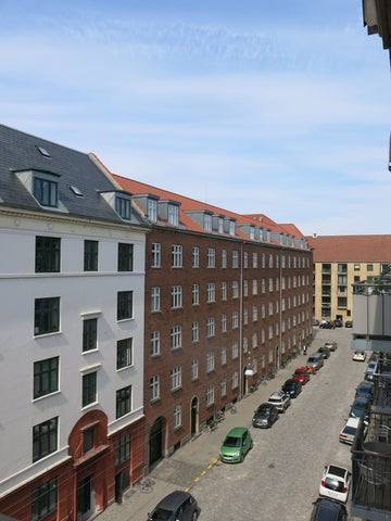 - - Rooms - -<br /><br />Main Floor:<br /><br />Bathroom 1: shower, toilet, WIFI Copenhagen, Denmark Christianshavn - 4 People - Perfect For Families - Christianshavn 4 People - Close Metro (1376-1) Entire serviced apartment vacation rental 34668856