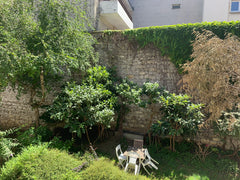 Grand 2 pièces / Appartement Parisien de la fin du XIXème siècle, situé rue albe Paris, France * 2 pièces 100% Parisien Cosy “comme une maison” Entire rental unit vacation rental 20119456