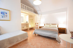 Rodakas Hotel, has 23 rooms with a total capacity of 64 people. We served breakf Thera, Greece Cute family room Room in hotel vacation rental 11772468