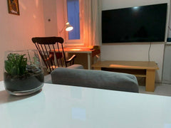 Welcome to Vienna. <br /><br />An old historical residence located in the center Vienna, Austria Cosy and Central Flat in the Hip District of Wien Entire condo vacation rental 597846044423978838