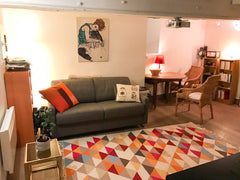 Situé en plein coeur du marais, à 2 minutes de la station Saint-Paul, vous profi Paris, France Charming parisian flat Entire rental unit vacation rental 20476636