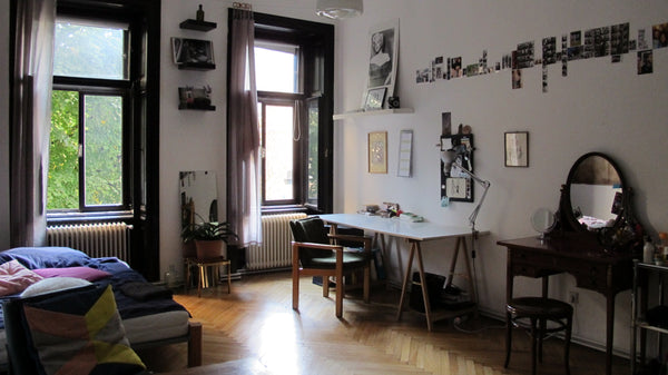 The flat is in the 6th district, close (4 minutes walk) to metro station U3 Zieg Vienna, Austria Lovely room in the 6th district Private room in rental unit vacation rental 20435345