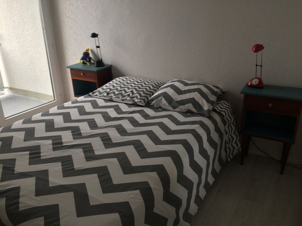 je loue une chambre avec balcon dans mon appartement située à Talence, proximité  chambre chez l'habitant Private room in condo vacation rental 40173367