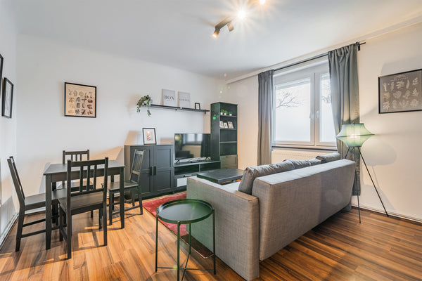 Top ausgestattete, neu renovierte 55m2 Wohnung in ruhiger aber zentraler Lage. D Vienna, Austria Brand new apartment next to metro Entire condo vacation rental 49073727