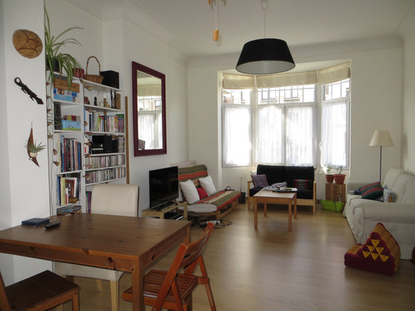 Grand appartement très lumineux, entièrement équipé, très bien situé, à proximit Ixelles, Belgium Beautiful double room in Ixelles Private room in rental unit vacation rental 11753122