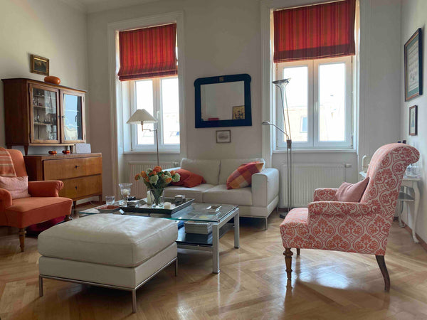 Genieße ein stilvolles Erlebnis in dieser zentral gelegenen Unterkunft. Vienna, Austria SchönSchön Entire condo vacation rental 585237819956456259