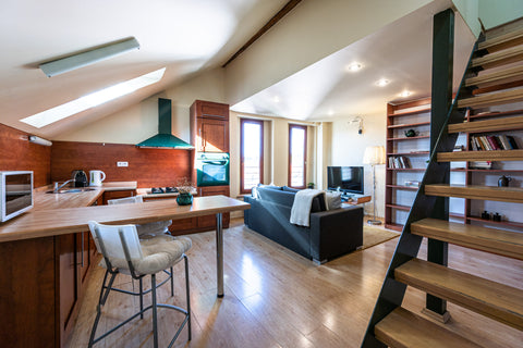 A fantastic top floor apartment in the centre of the Old Town! Perfect for two p Prague, Czechia EXCELLENT OLD TOWN LOFT WITH CASTLE VIEW Entire rental unit vacation rental 15137611