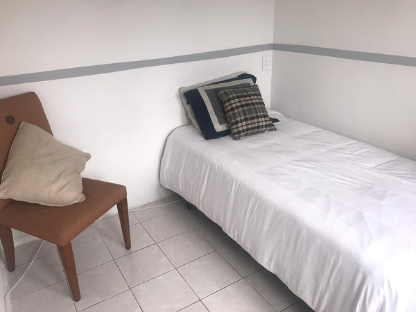Right in the heart of Queens ! We are only a 2 min walk to the R, 7, E train whi New York, NY Home in Woodside  · ★4.78 · 1 bedroom · 1 bed · 1 shared bath Private room in home vacation rental 28491645
