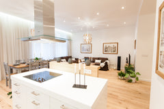 Beautifully decorated 5-bedrooms, 5-bathrooms, living room with kitchen and balc Prague, Czechia Glamour Excellent E 5-Bedrooms (Prague Old Town) Entire rental unit vacation rental 17505669