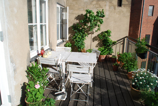 This spacious and bright loft with room for up to two families (6-10 people) is  Copenhagen, Denmark Amazing apt with a rooftop garden Entire loft vacation rental 1230963