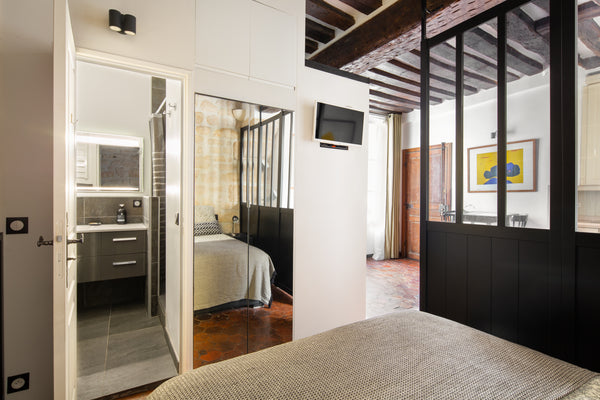 The luxury apartment full of charm and character is located  on second floor in  Paris, France ROMANTIC FLAT IN SAINT-GERMAIN Entire rental unit vacation rental 5170703