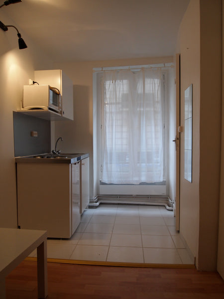 <b>The space</b><br />We are renting a small studio at the 1st floor of the buil Paris, France Flat close to Canal St Martin Entire rental unit vacation rental 1275957