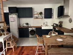 Petite maison mitoyenne à 2 étage, cosy, au calme, en plein centre de Lyon :)<br Paris, France Petite maison, calme, centre Entire home vacation rental 767203164864801152
