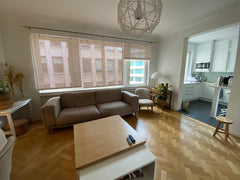 Simplifiez-vous la vie dans ce logement paisible et central.<br />Situé juste à  Nandrin, Belgium Ixelles superbe appartement à côté du metro Entire rental unit vacation rental 682952737536602966
